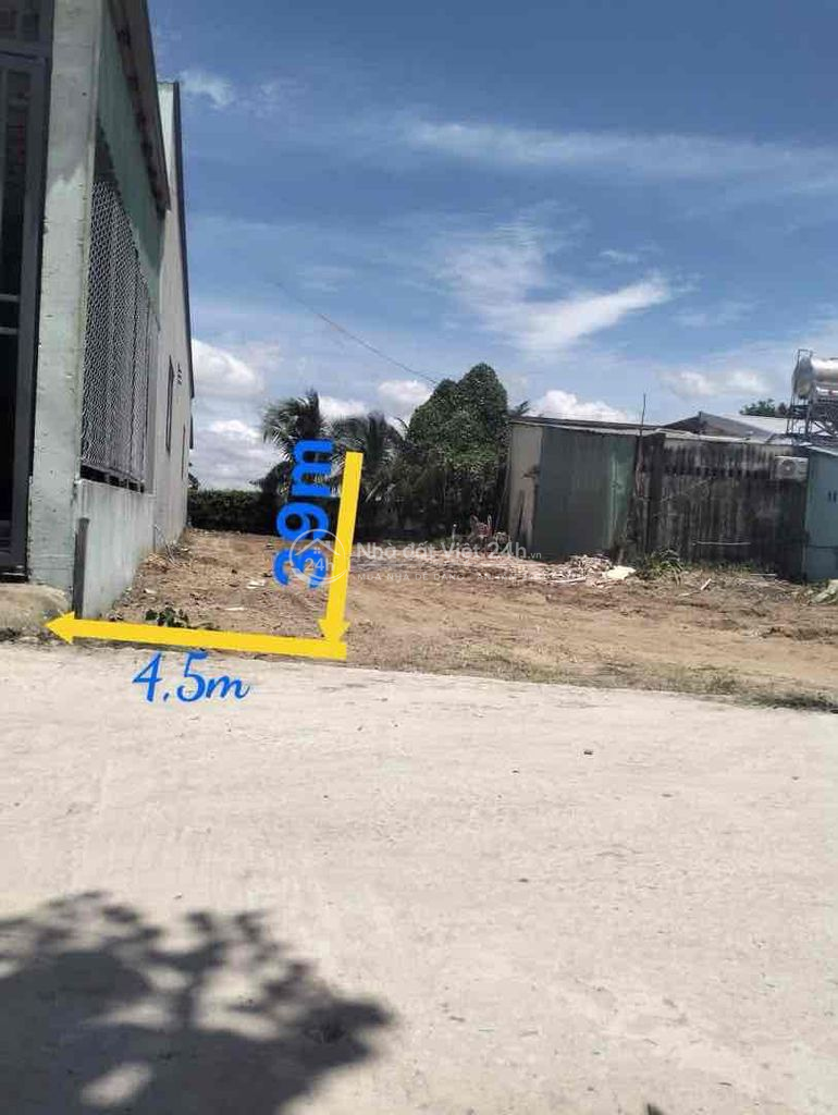 TÔI CHÍNH CHỦ CẦN BÁN. 171 m đất thổ cư. Xã Mỹ Thạnh Bắc long an.SHR