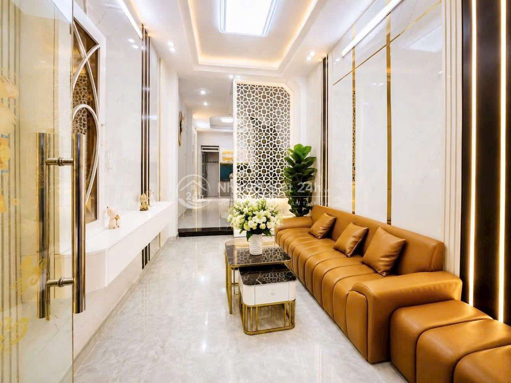 Nhà ngay đường dương cát lợi,sát quận 7 ,sổ sẵn công chứng sang tên.