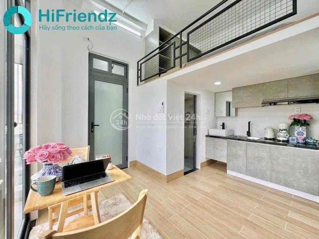 CHDV CAO CẤP | BAN CÔNG FULL NỘI THẤT | NGAY CV LÀNG HOA