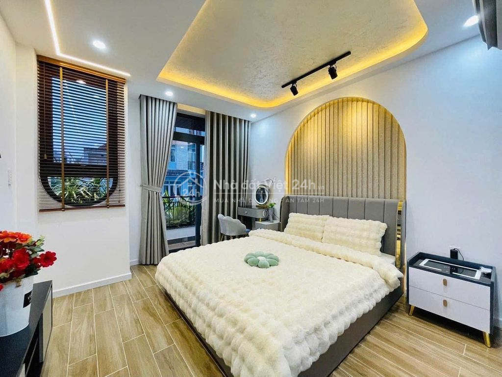 NHÀ 5 TẤM Ở NGAY - 4PN - SÂN THƯỢNG - HẺM XE HƠI THÔNG - TL CHÍNH CHỦ