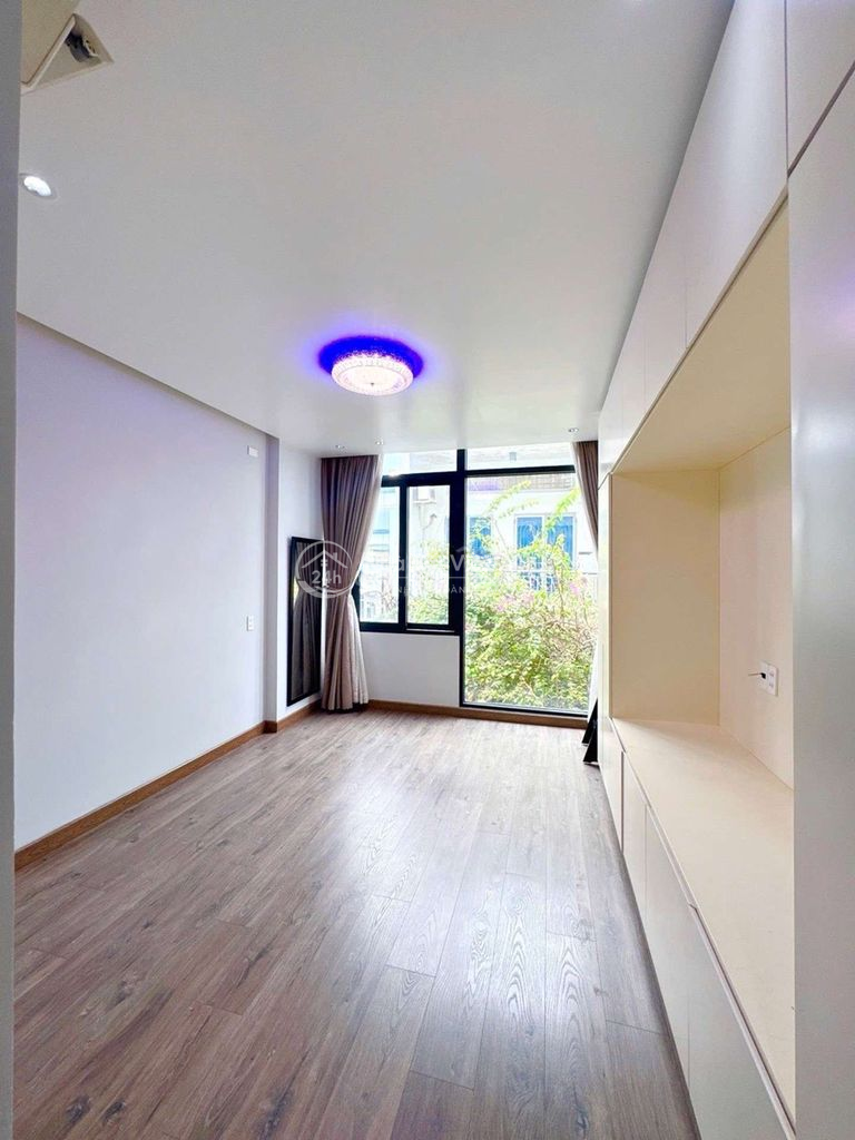 NGAY NGÃ TƯ BỐN XÃ- SÁT BÊN TÂN PHÚ- NHÀ MỚI ĐẸP-  NHỈNH 4tỷ 

