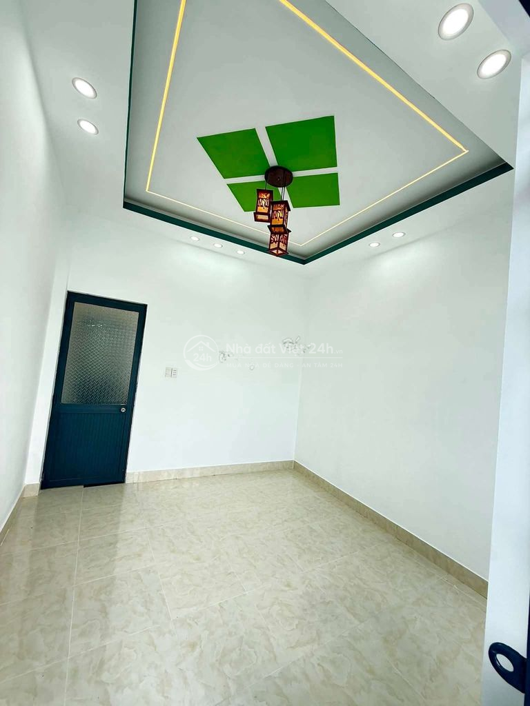 Nhà mới hoàn thiện bà điểm Nguyen thị soc
