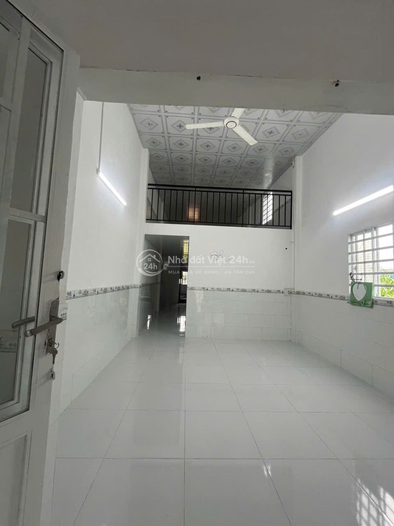 Chính chủ cho thuê nhà mặt tiền Đức Hòa Thượng Long An