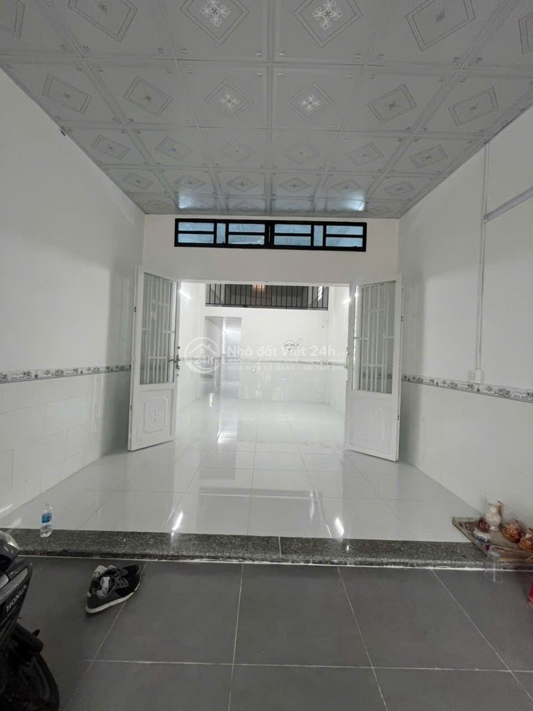 Chính chủ cho thuê nhà mặt tiền Đức Hòa Thượng Long An