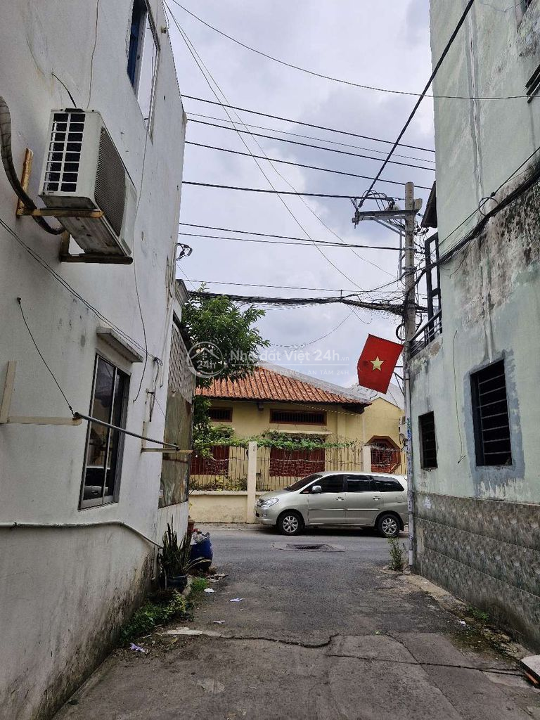 💥 HƠN 4 TỶ SỞ HỮU NHÀ 4 TẦNG – 4PN!
📍 Đình Tân Khai
📐 42M² –,