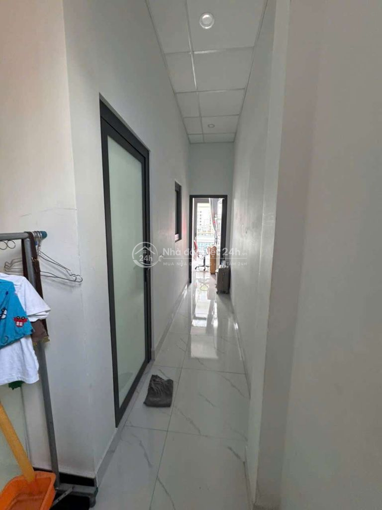 Chỉ 7.5 tỷ! 🏡 Nhà mặt tiền KDC Lý Chiêu Hoàng gần Bình Phú Quận 6