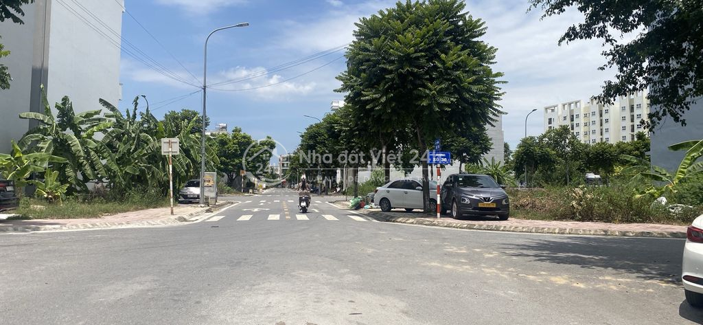 Bán đất giáp Khu C bà Thà