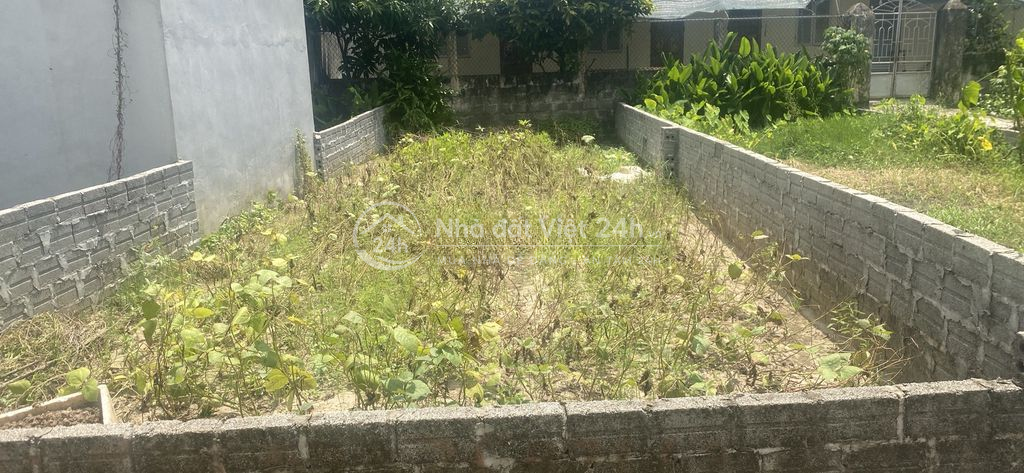 Bán đất giáp Khu C bà Thà