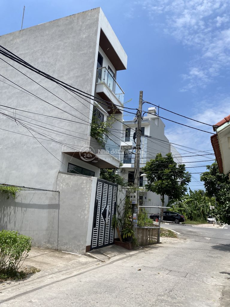 Bán đất giáp Khu C bà Thà