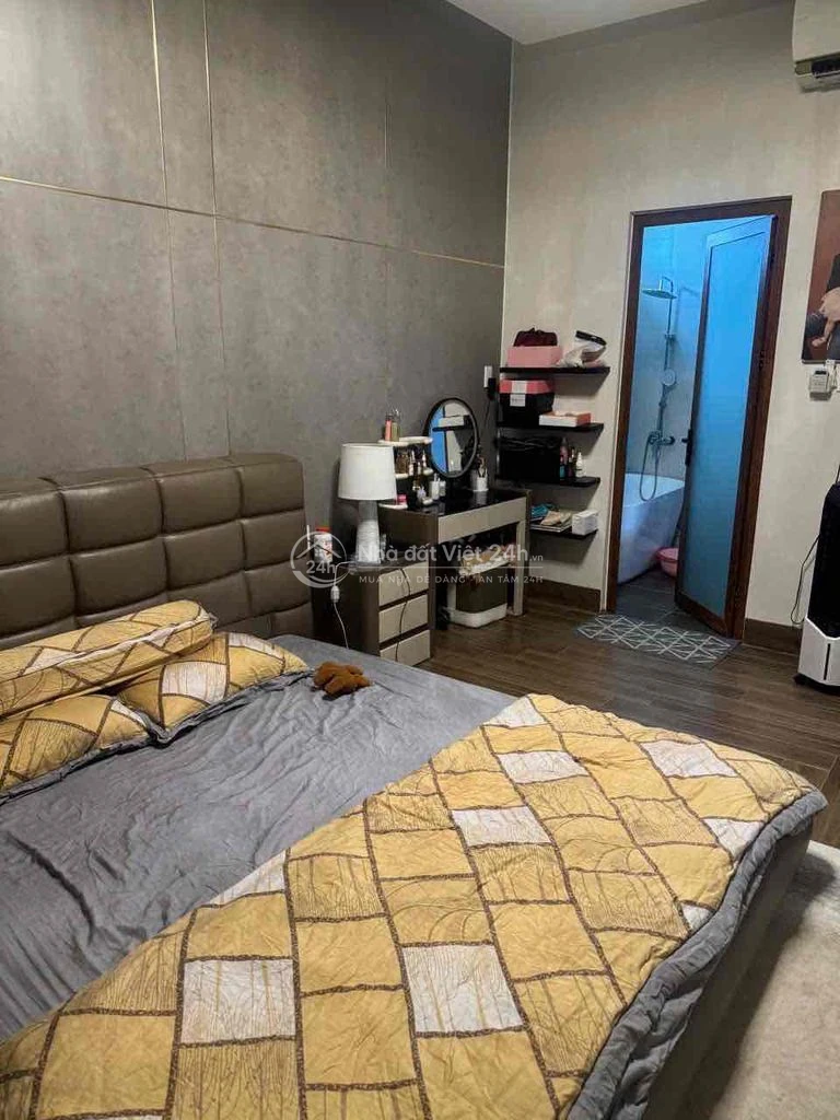 Bán Nhà Lô Góc Mặt Tiền Hiền Vương Trục Chính