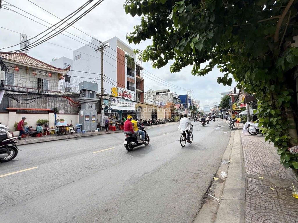 lê quang định 70m chỉ 5ty nhỉn ngan trến 5
