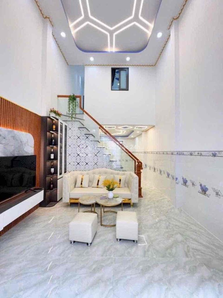 Bán nhà 2 tầng 40m2 hẻm xe tải 4x10 Hương Lộ 2 Bình Tân