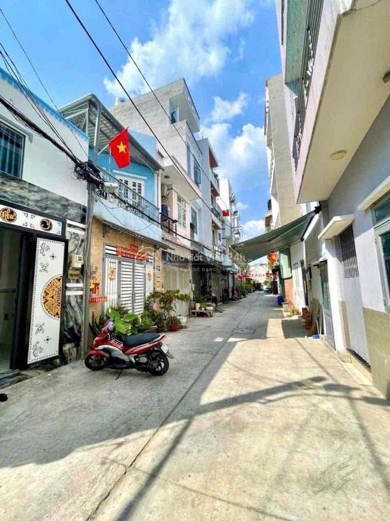 Bán nhà 2 tầng 40m2 hẻm xe tải 4x10 Hương Lộ 2 Bình Tân