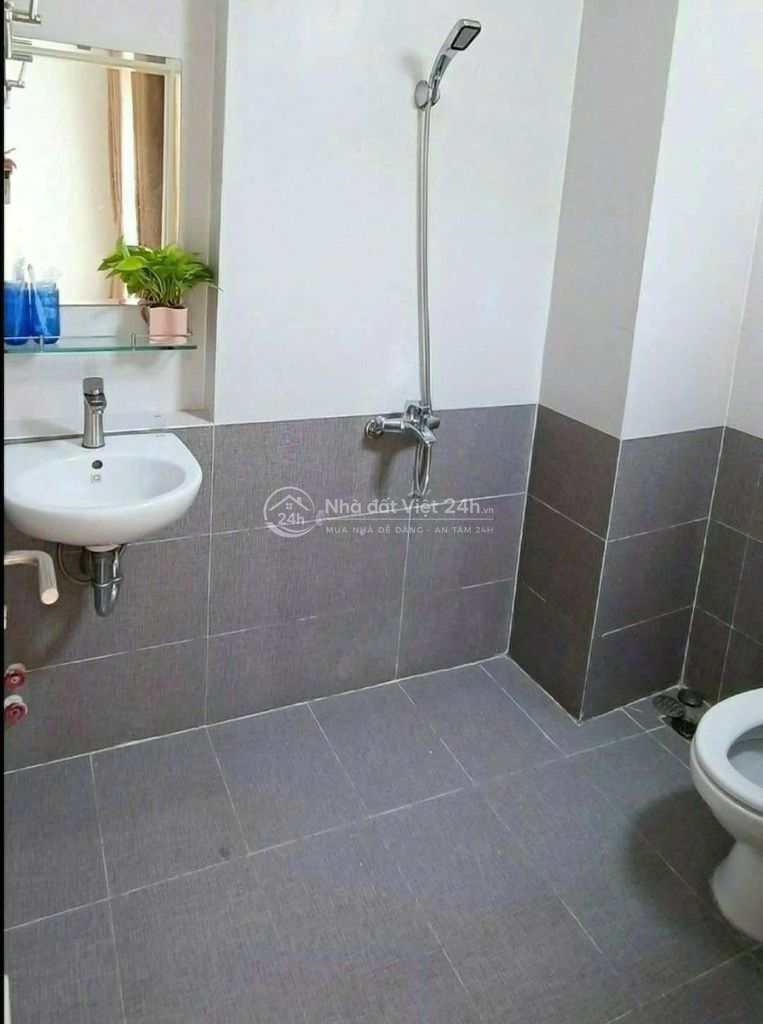 CHDV CỬA SỔ -  FULL NỘI THẤT - 4.8TR