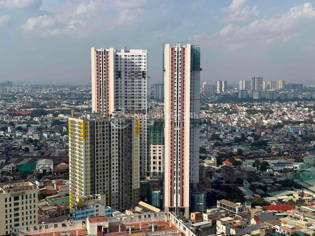 CẦN BÁN LỖ CĂN GÓC 2PN SẮP NHẬN NHÀ CẠNH PHẠM VĂN ĐỒNG
