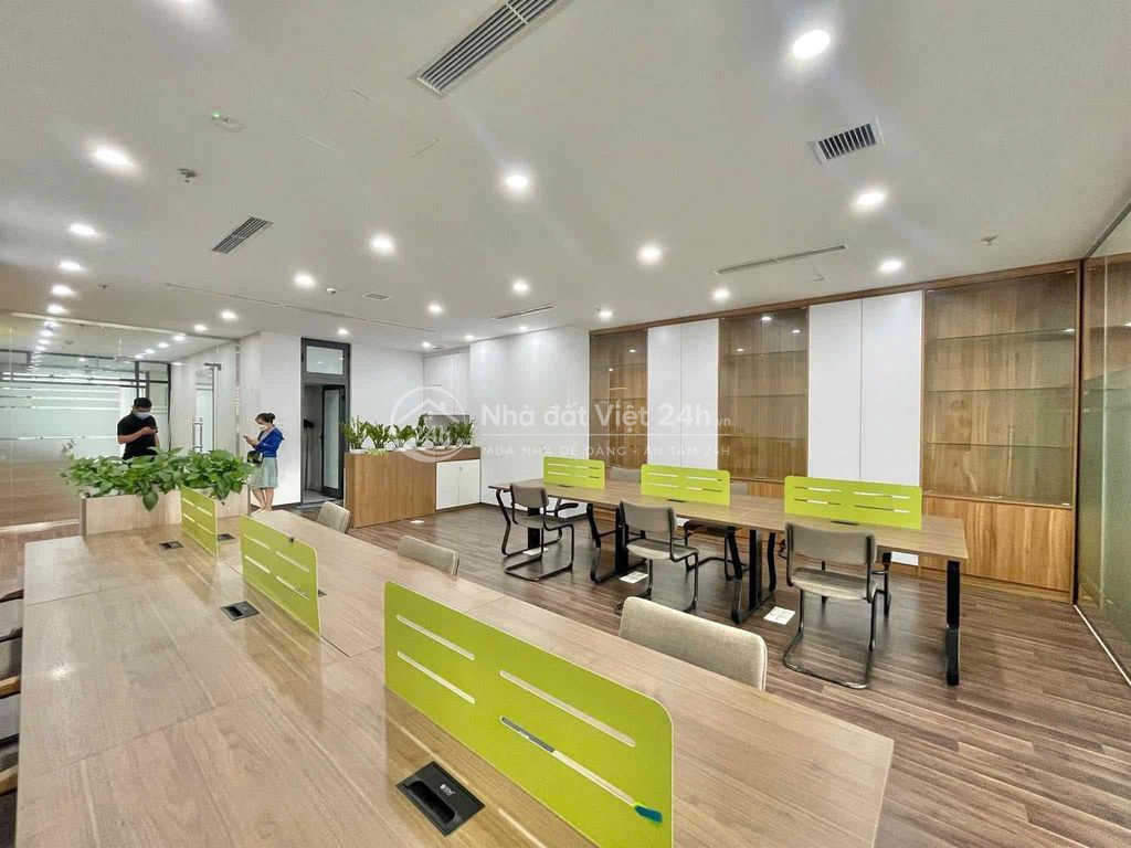 Cho thuê văn phòng giá cực rẻ 110m2 giá chỉ 16t chỗ để xe thoải mái