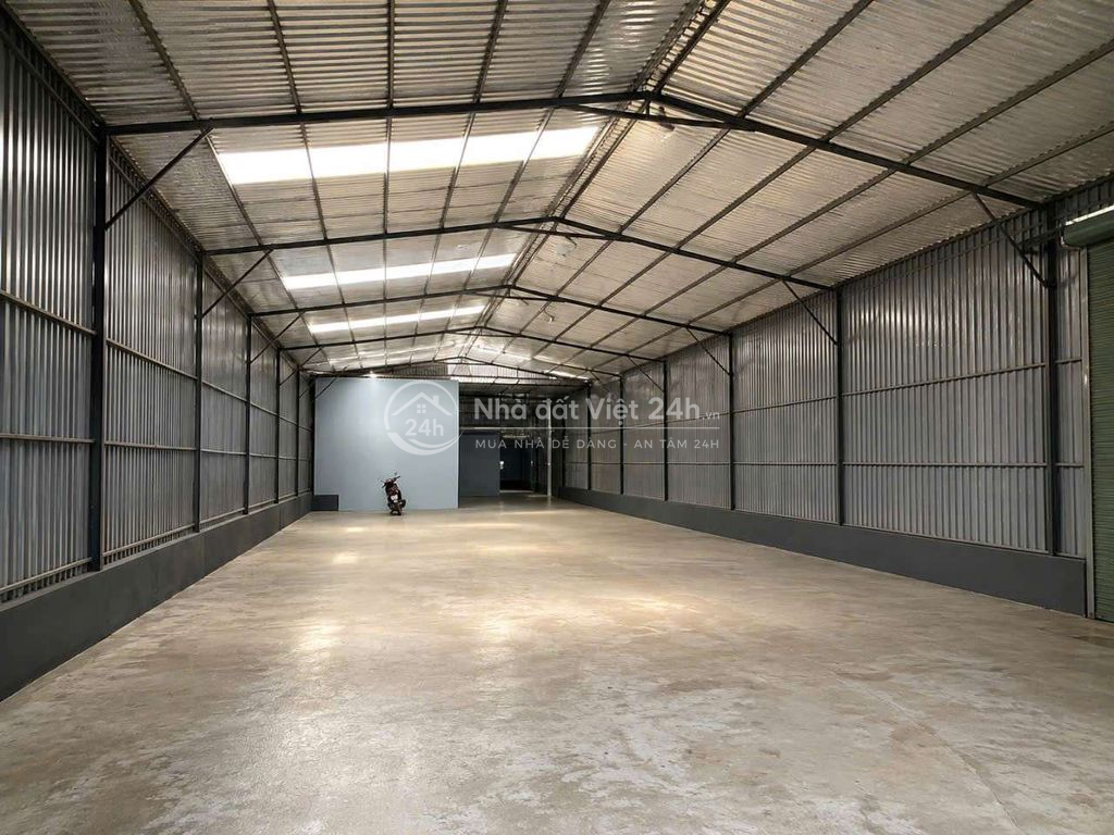 Kho Xưởng Cho Thuê,ấp 2,xuân thới thượng,Hóc Môn,300m,18 triệu.giá rẽ