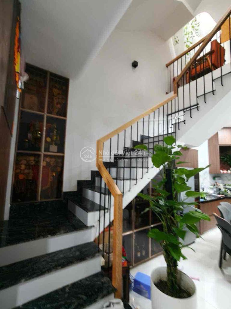 BÁN NHÀ 3 TẦNG KĐT AN BÌNH TÂN – NAM NHA TRANG  * Vị trí ngay công viê