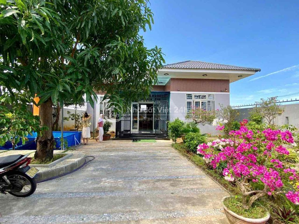 047 ✨ 🏡 CHO THUÊ VILLA SÂN VƯỜN RỘNG 300M² – Q. NGŨ HÀNH SƠN