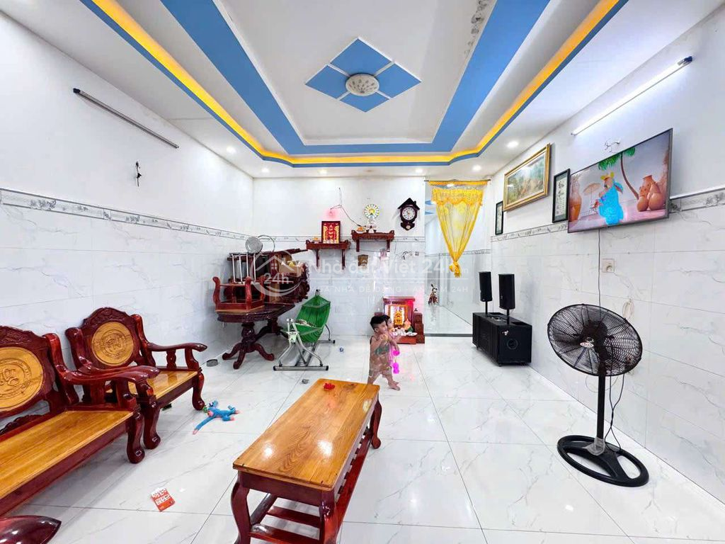 nhà KIÊN CỐ GẦN BÌNH CHÁNH kcn Tân Đức Tân Đô ..
