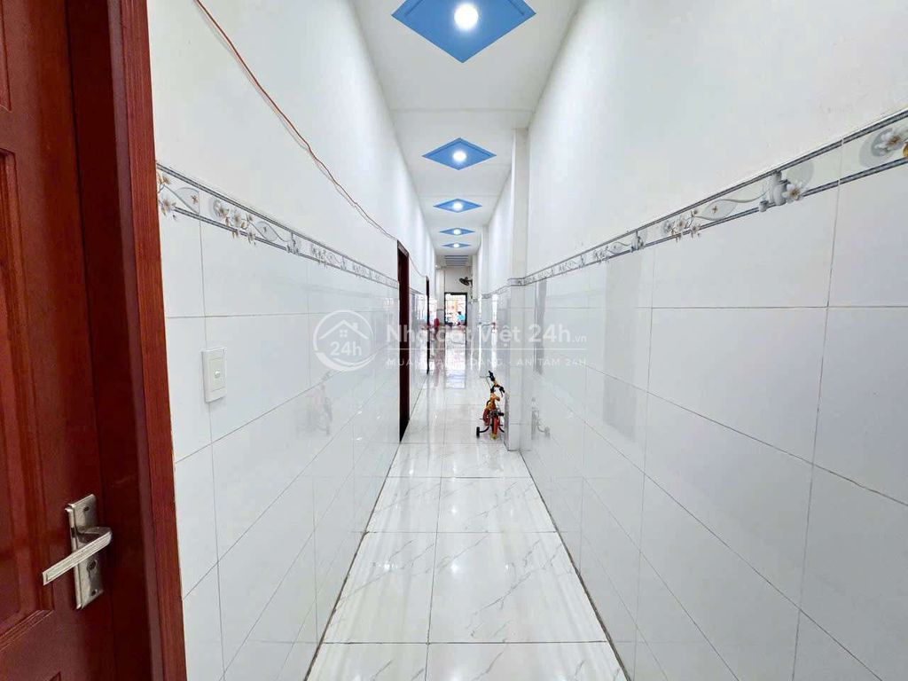 nhà KIÊN CỐ GẦN BÌNH CHÁNH kcn Tân Đức Tân Đô ..