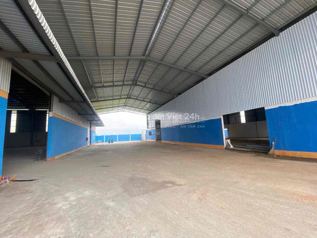 CHO THUÊ 3200m2 NHÀ XƯỞNG CÔNG NGHIỆP