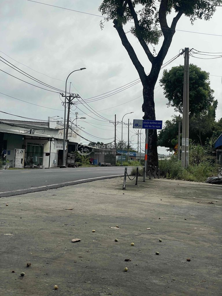 CHO THUÊ 3200m2 NHÀ XƯỞNG CÔNG NGHIỆP