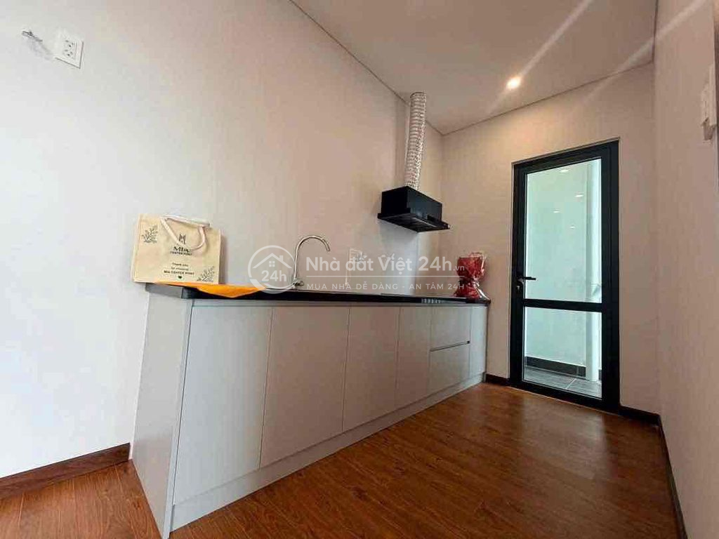 Tôi cần cho thuê căn MIA PLAZA 2 PN MỚI 100% giá 7 triệu