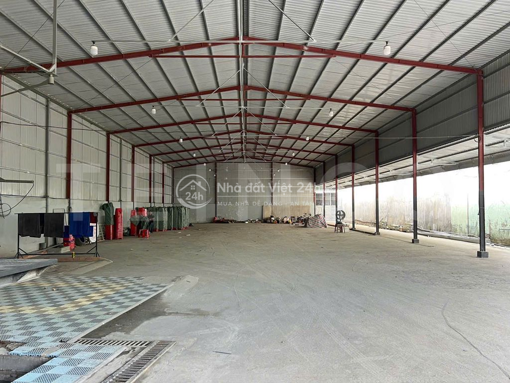 Kho xưởng 826 m² nhánh đường Quốc Lộ 1A, P. Cái Răng