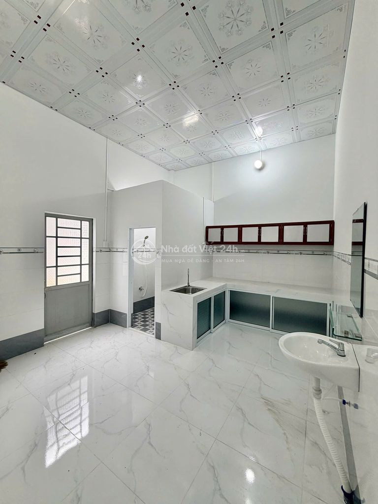 Nhà trệt 2PN Giáp KDC Hồng Phát chỉ 8 triệu