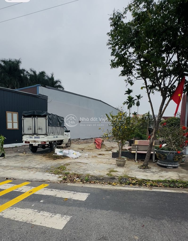 Chính chủ bán lô đất 100m2, Đặng Cương, đường trục chính hơn 10m.