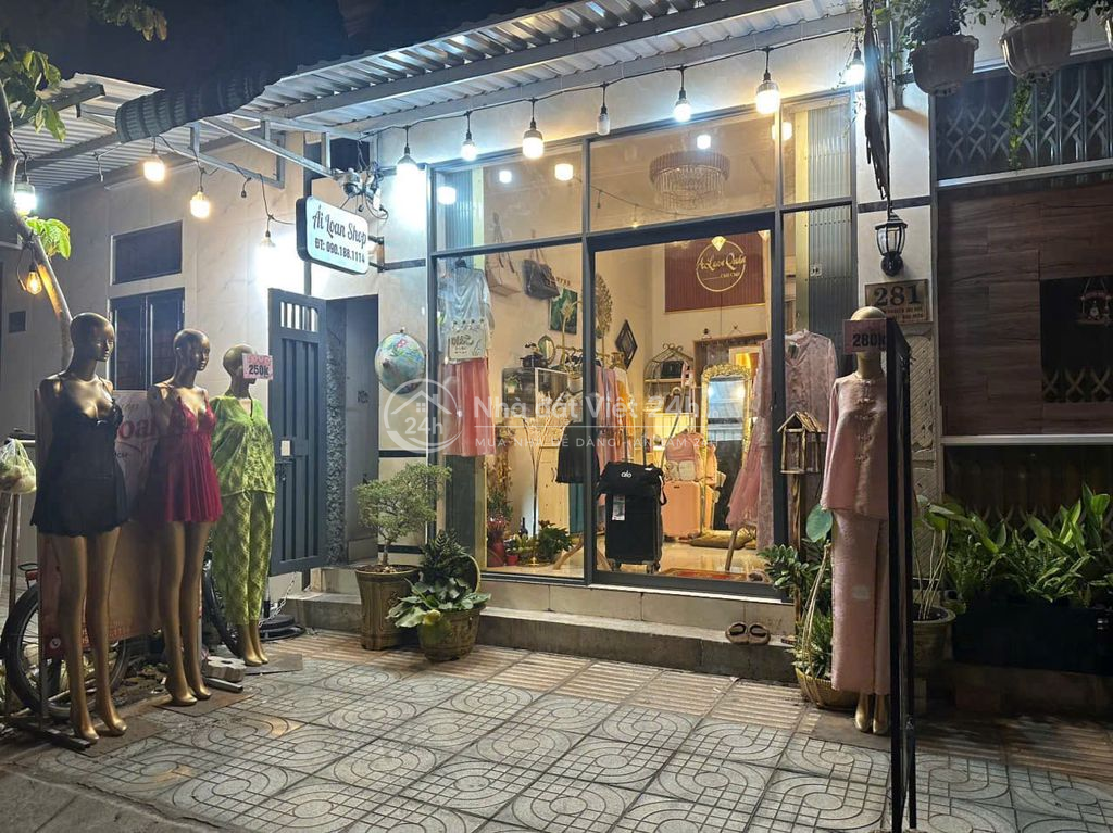 Cần sang shop quần áo