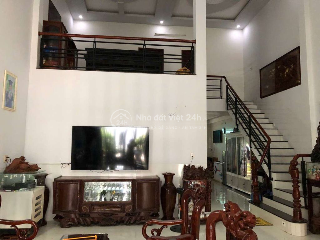 Nhà Đất thổ cư 100% lộ Ôtô 6m giá chỉ 3Xtr/1m2