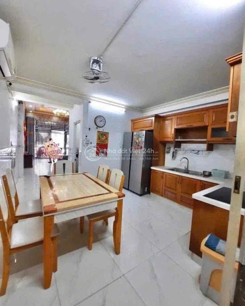 NHÀ CHO THUÊ: TRỆT 2 LẦU - FULL NỘI THẤT - KDC CTY 8 - GIÁ: 10 TRIỆU