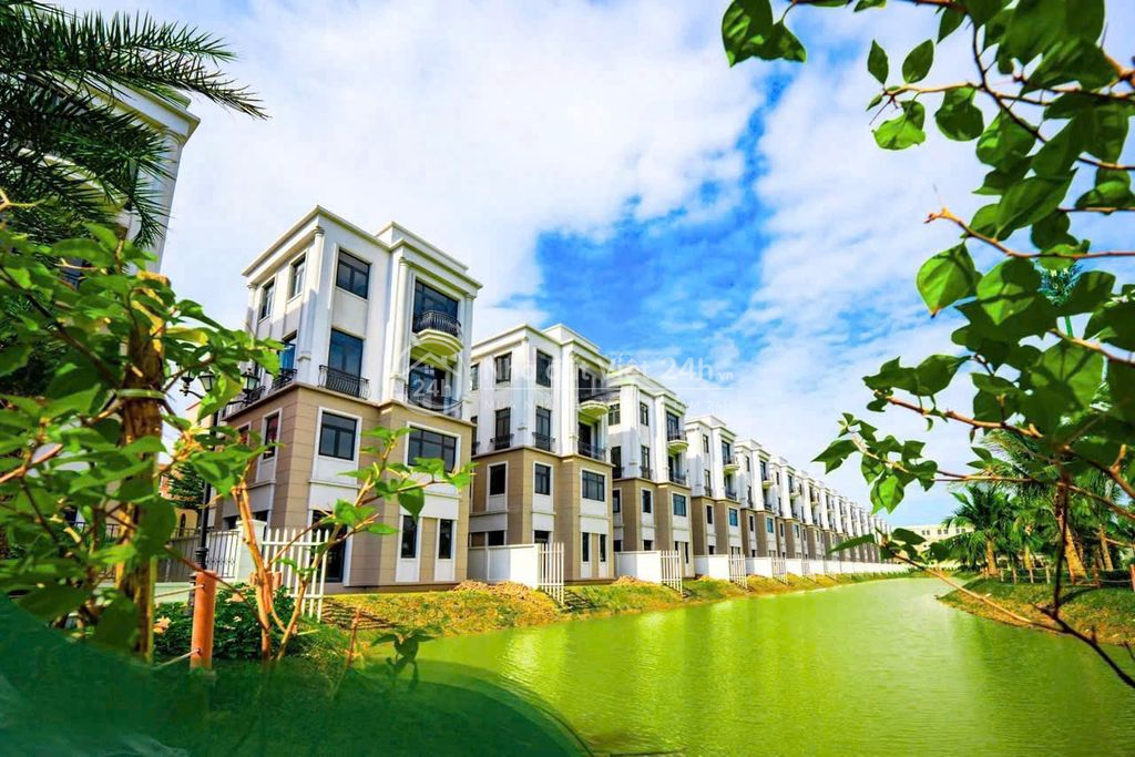 Bán căn Song Lập sông 140m Đảo Ngọc - Vin Ocean Park 3 giá 20 tỷ
