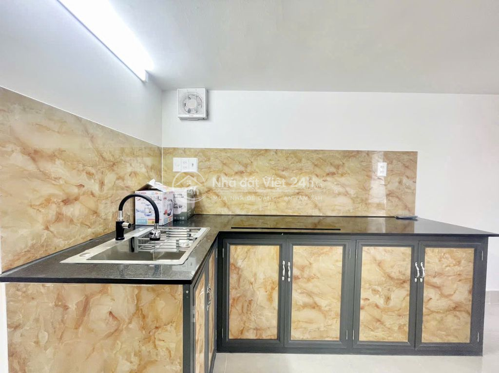 CHO THUÊ CĂN HỘ DUPLEX CÓ BAN CÔNG ĐƯỜNG NGUYỄN TRÃI GIÁ 5 TRIỆU/THÁNG