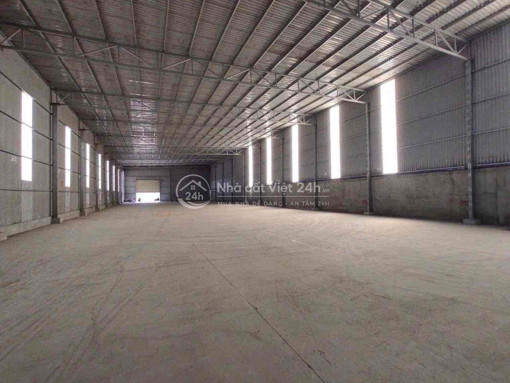 Cho thuê xưởng 2200m2 CCN Thiện Tân, giá chỉ 70 triệu