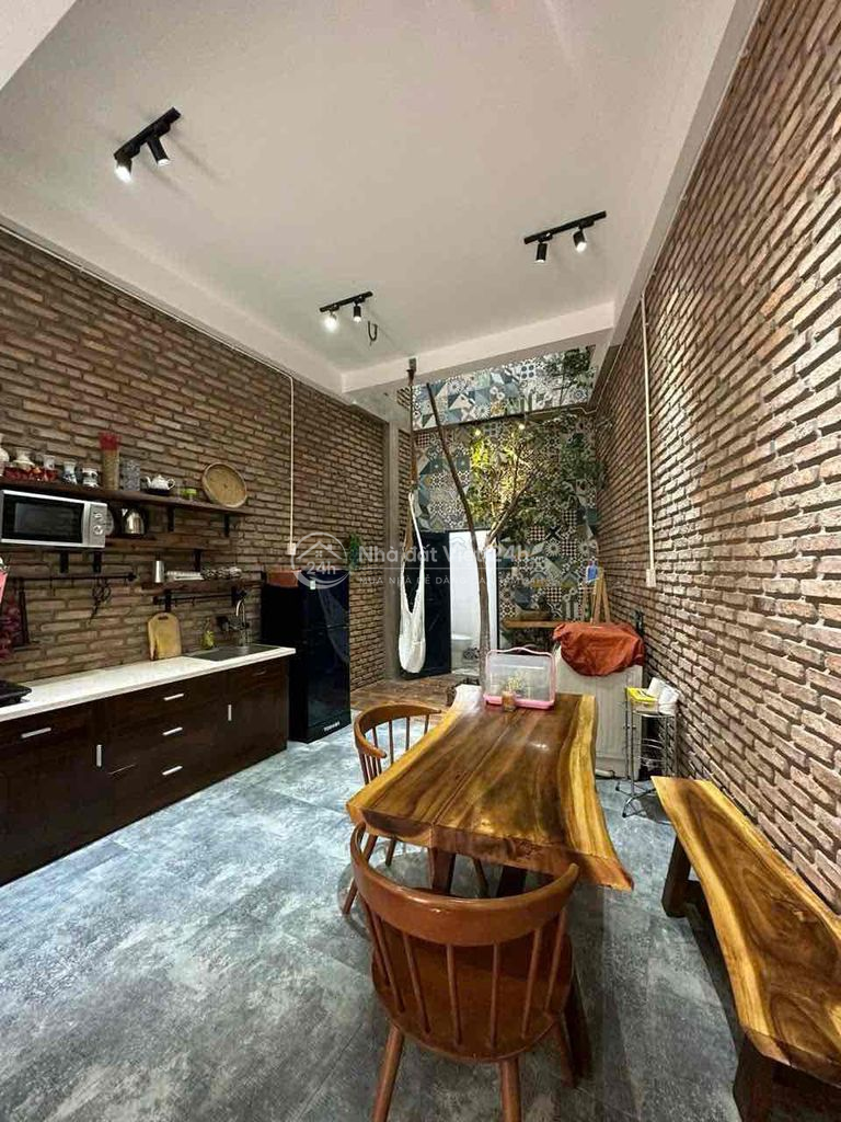 CHO THUÊ NHÀ LẦU DTSD 100M2 NGAY TRUNG TÂM ĐƯỜNG TRƯƠNG ĐỊNH FULL NT