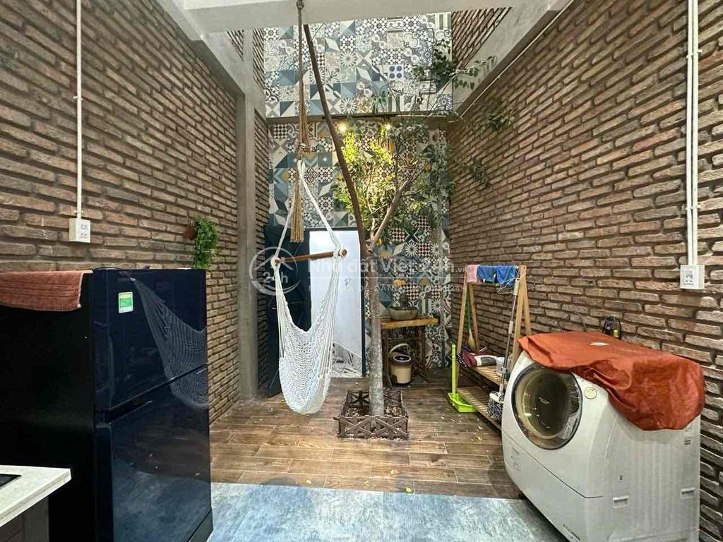 CHO THUÊ NHÀ LẦU DTSD 100M2 NGAY TRUNG TÂM ĐƯỜNG TRƯƠNG ĐỊNH FULL NT