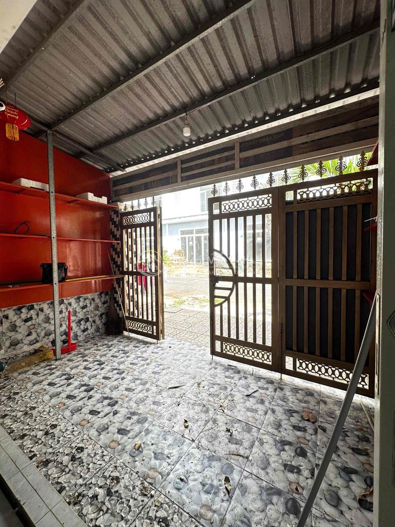BÁN NHÀ KDC HOÀNG QUÂN CÓ SỔ GIÁ CHỈ 2Ty2