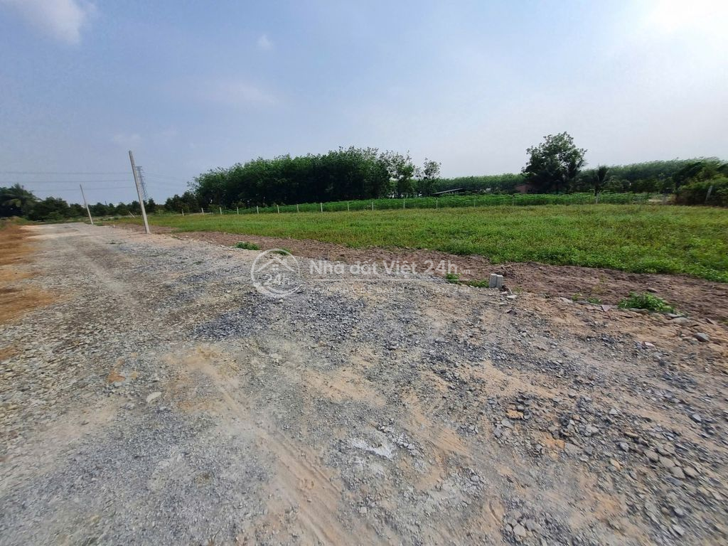 178m2 thổ cư đất cập bên KCN Phước Đông. 4xx. Có trả có bán