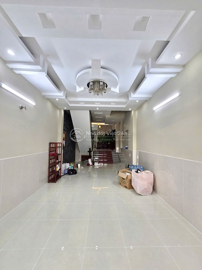 Nhà 2 lầu 3PN Có Nội Thất KDC 91B chỉ 12 triệu