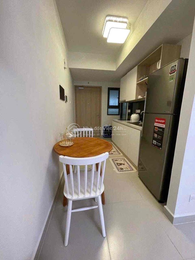 Căn hộ Studio Topaz Full đầy đủ nội thất tầng cao thoáng mát, sạch sẽ
