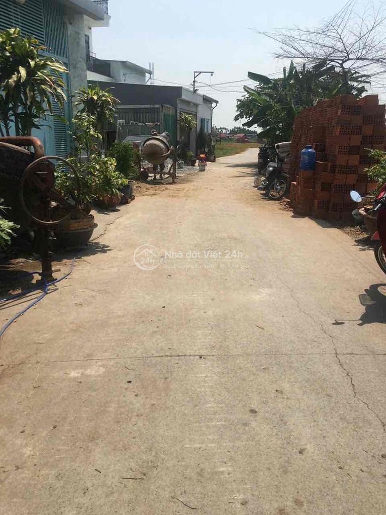 Bán Đất ở HXH DT10 Chợ Chiều Đức Hoà 8x36m giá 2.15 tỷ