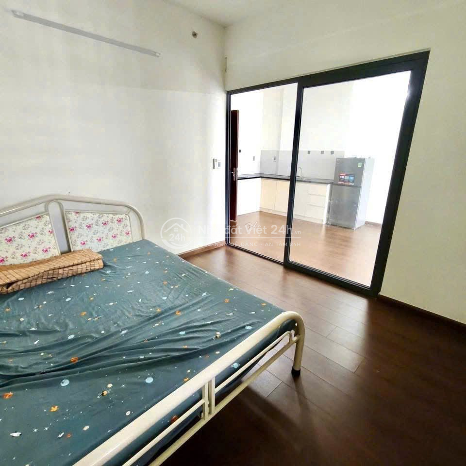 CHO THUÊ CĂN HỘ EHOME SOUTHGATE - NỘI THẤT CƠ BẢN - GIÁ 4 TRIỆU