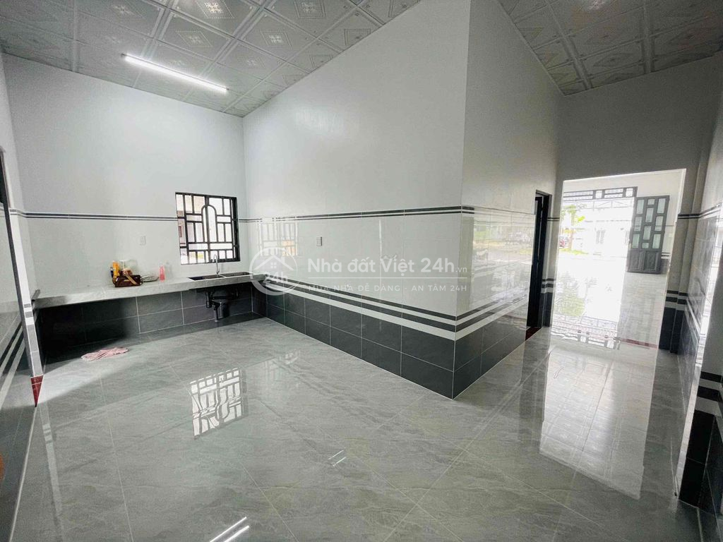Nhà mới 100% góc 2 mặt tiền phù hợp kinh doanh 6x21m gần BV Nhi FPT