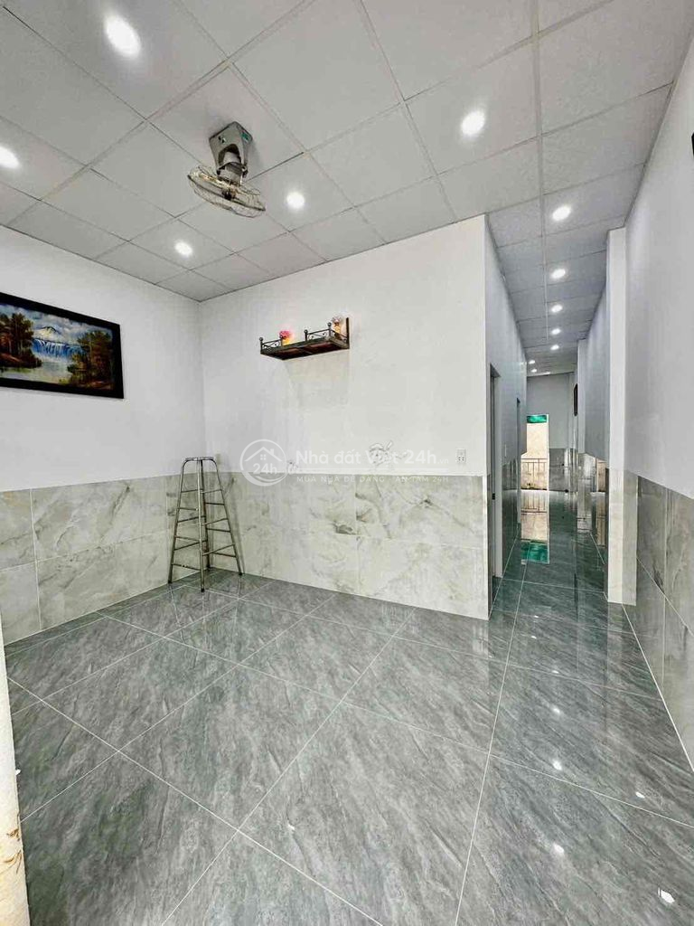 CHO THUÊ NHÀ GẦN CHỢ CÂY TRÀM. DT: 4,5x14=62M2. GIÁ: 5TRIỆU/ THÁNG