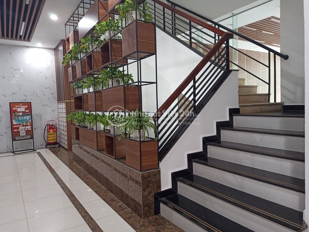 Chính chủ cho thuê căn hộ 80m2 õ Chí Công
