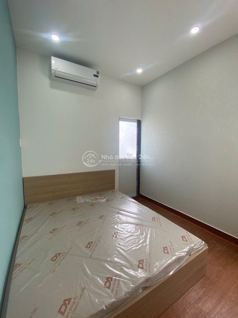 CHDV FULL NỘI THẤT,BAN CÔNG,TÁCH BẾP - TRƯỜNG CHINH, TÂN BÌNH - Giá 5x