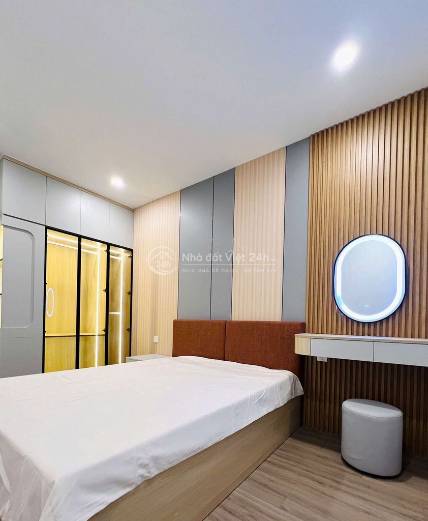 CHÍNH CHỦ BÁN LỖ 600TR CĂN 2PN FULL NỘI THẤT C SKYVIEW CHÁNH NGHĨA
